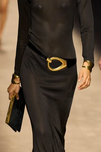 Look 5